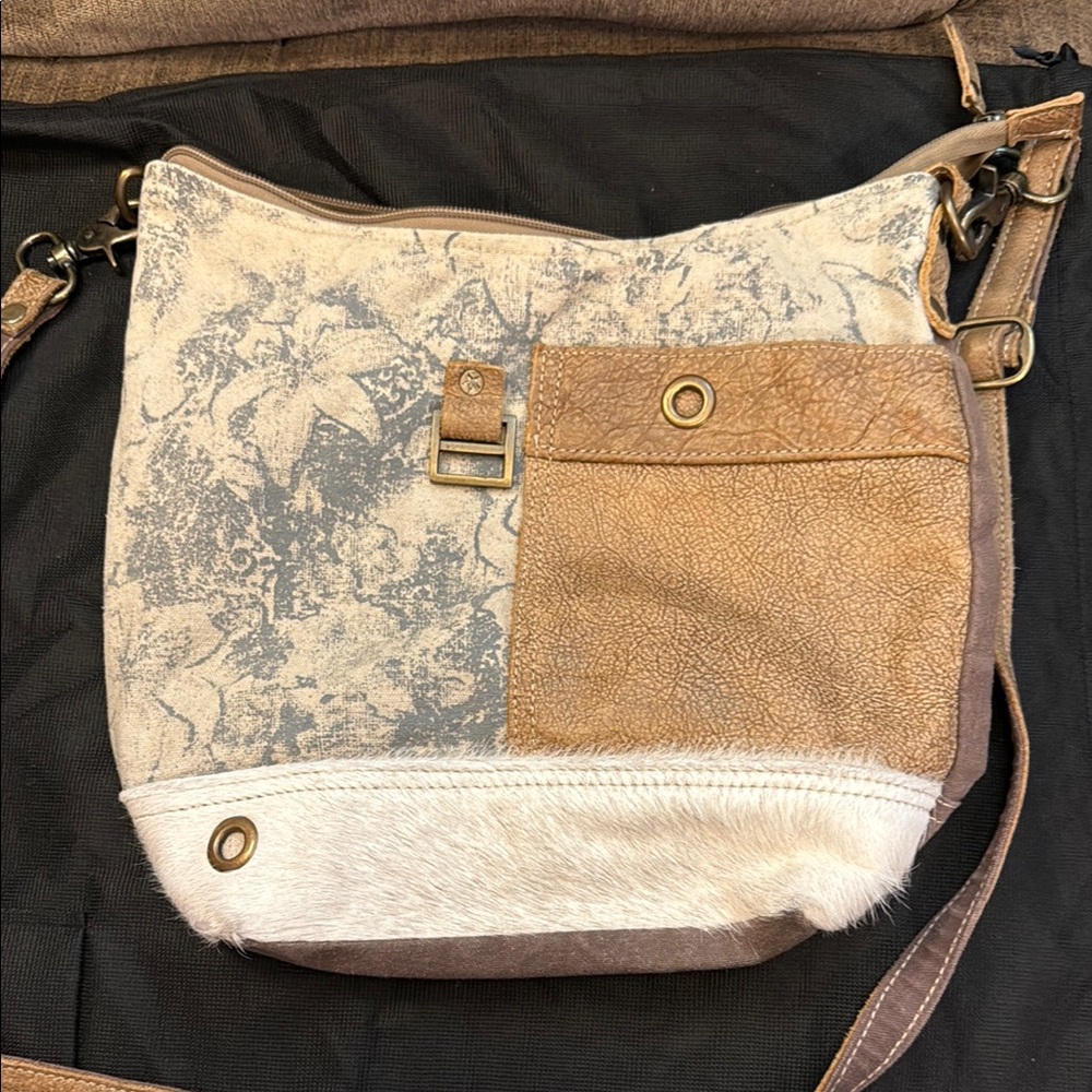 Two-Tone Leather and Canvas Shoulder Bag